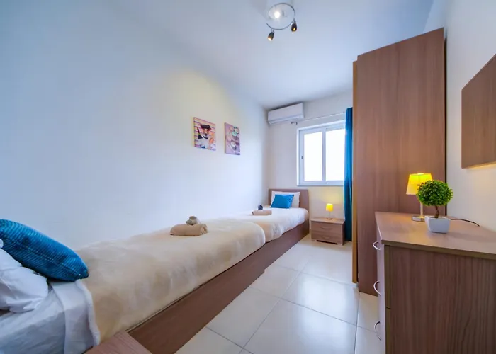 Apartamento Prime Location, Modern In St Julian's, Paceville, 8 By Vaganza San Julián