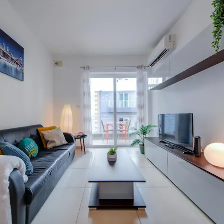 شقة 2 Bedroom With Balcony In St Julians, Paceville, 8 By Vaganza *